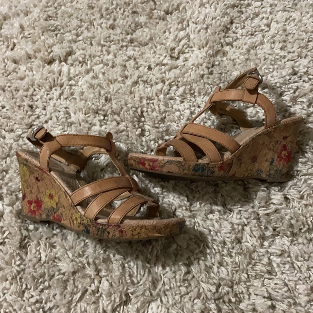 BOC Wedge Sandles